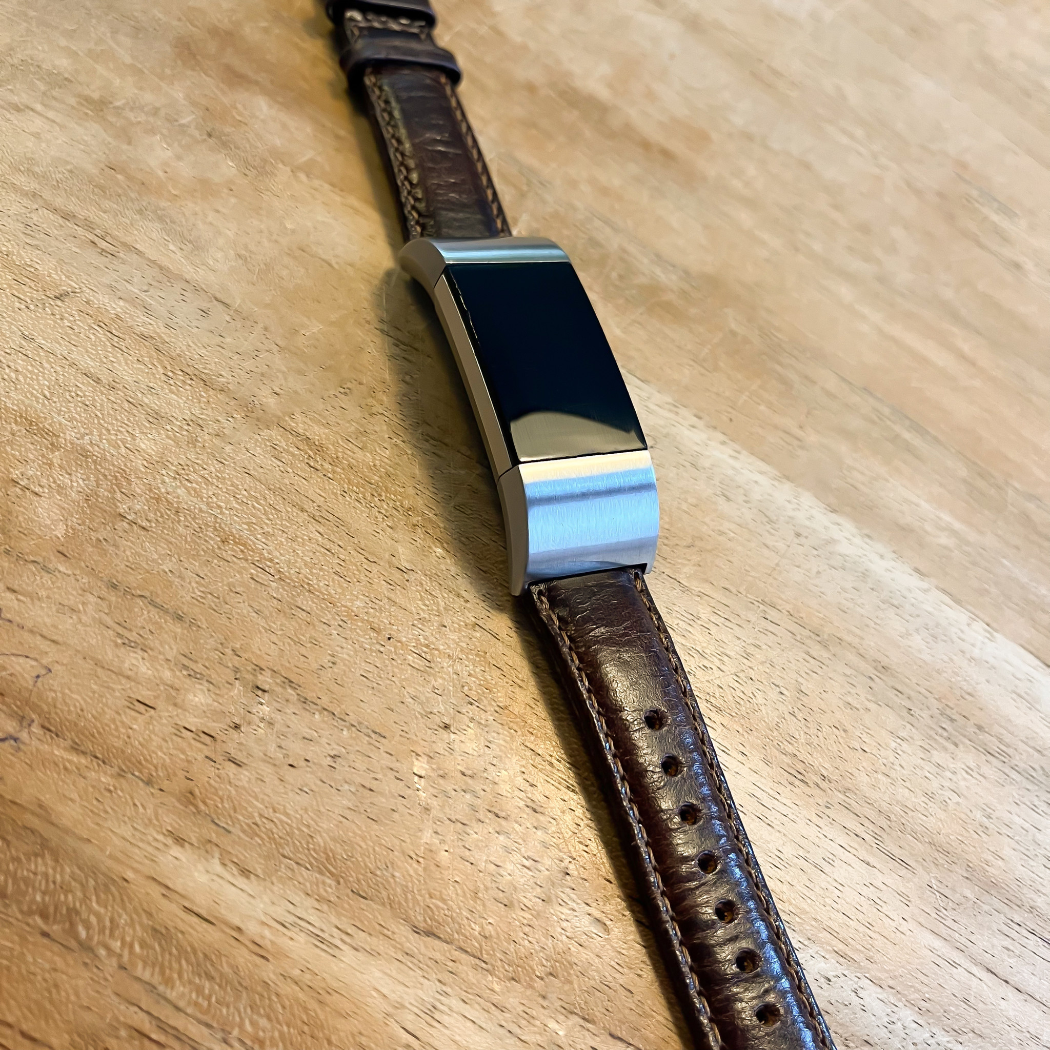 Fitbit Charge 2 Genuine Leather Strap - Dark Brown