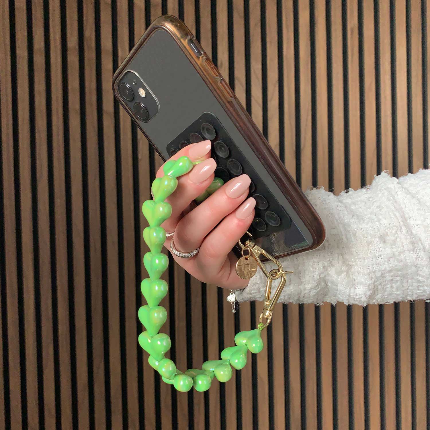 Cell phone chains Heart