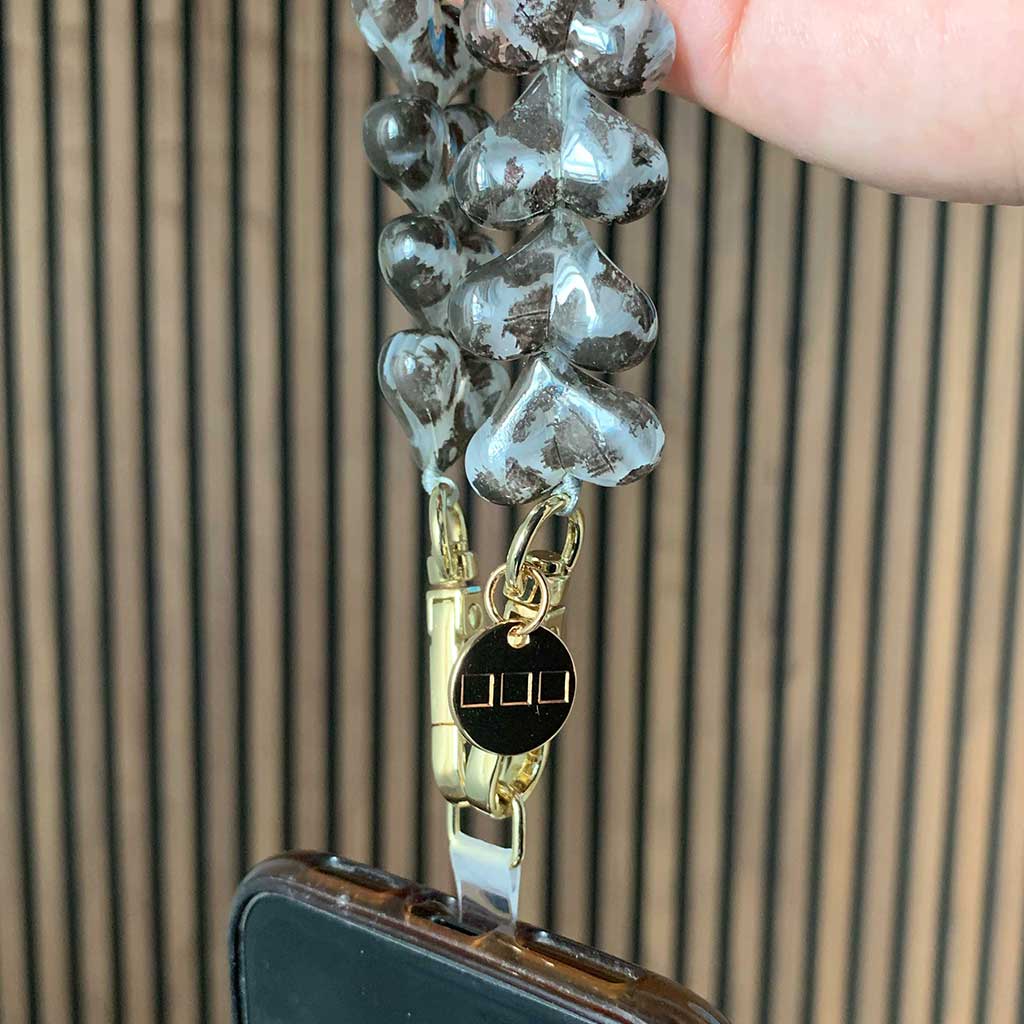 Cell phone chains Heart