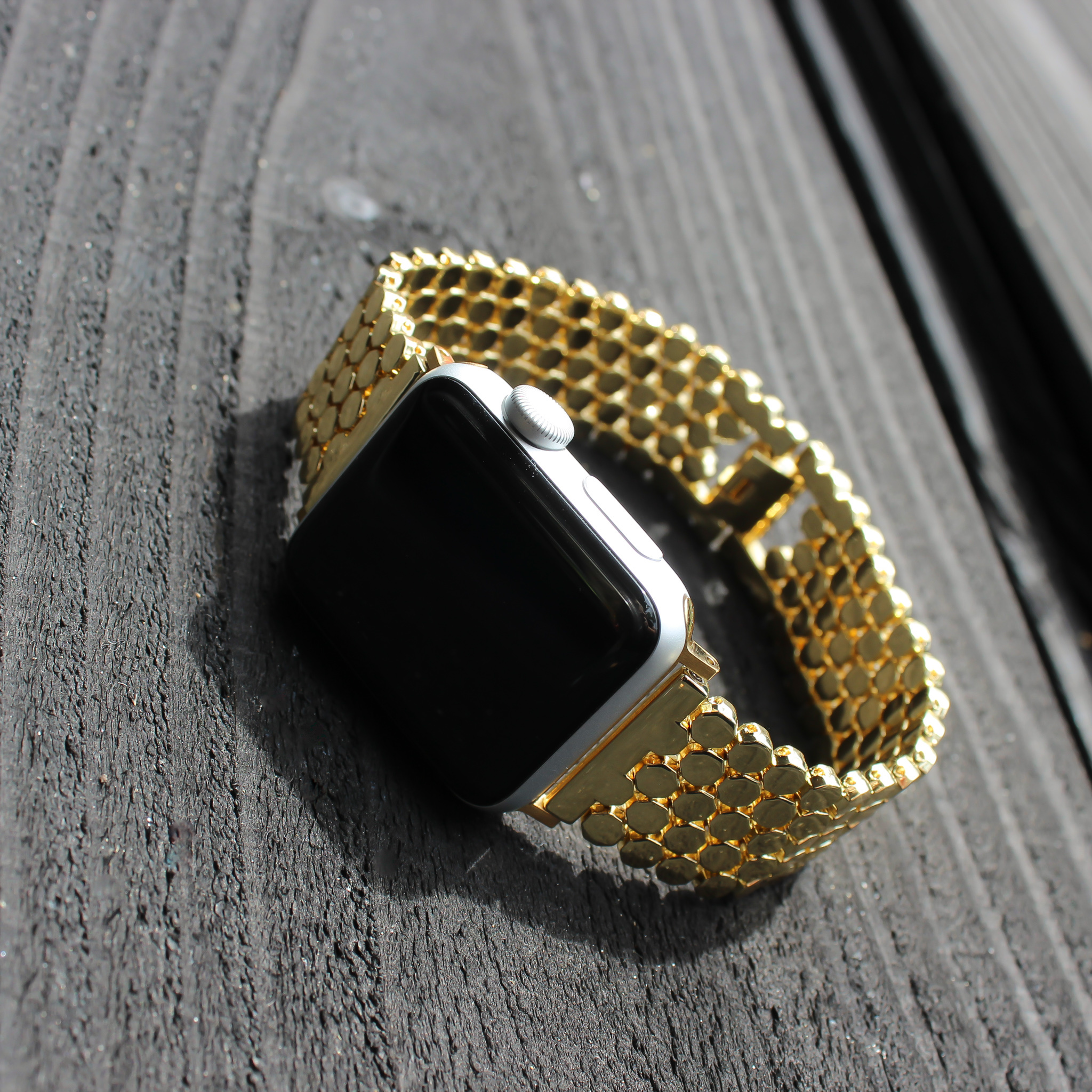 Apple Watch Fish Steel Link Strap - Gold