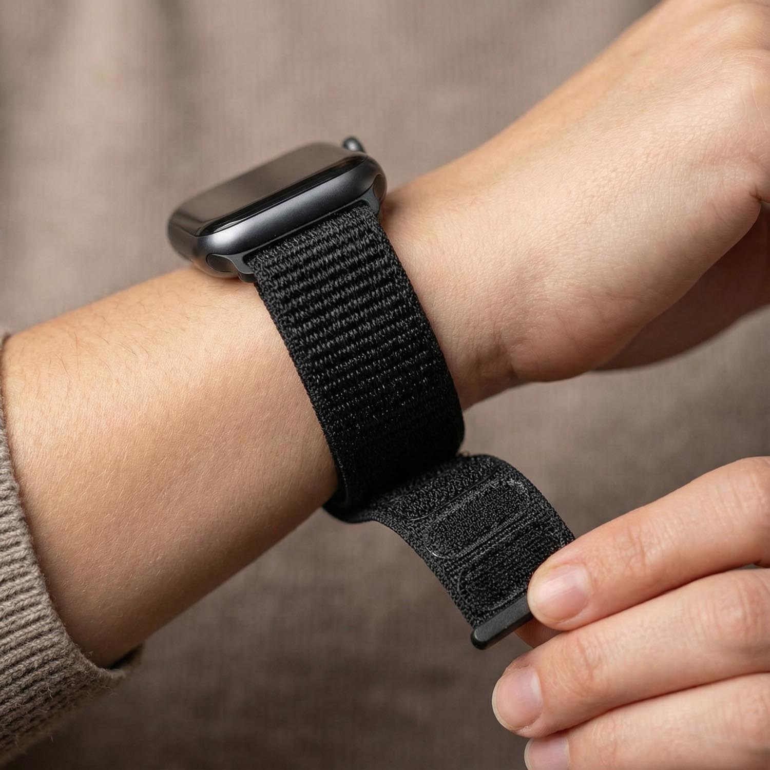 Apple Watch Nylon Sport Loop Strap - Dark Black