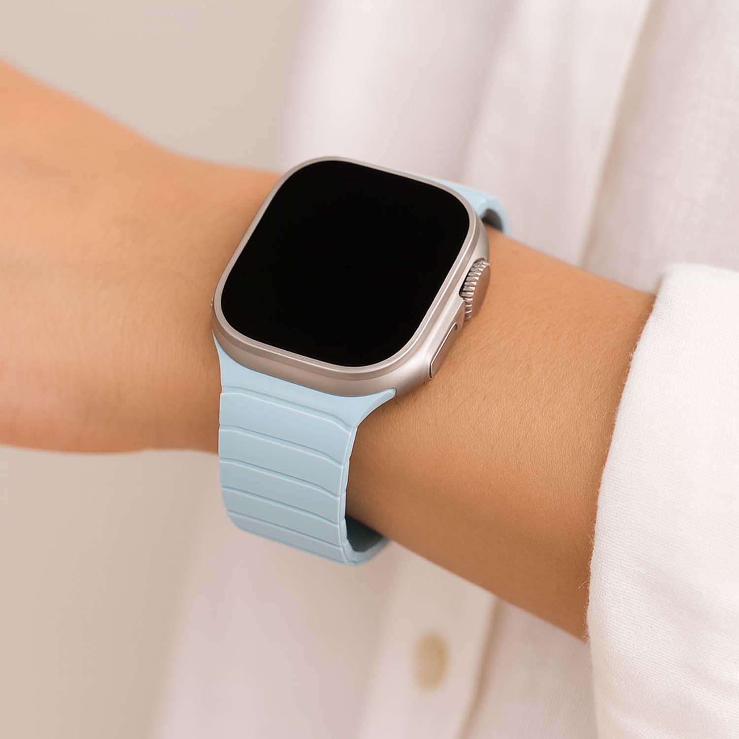 Apple Watch strap Vetra - silicone - light blue