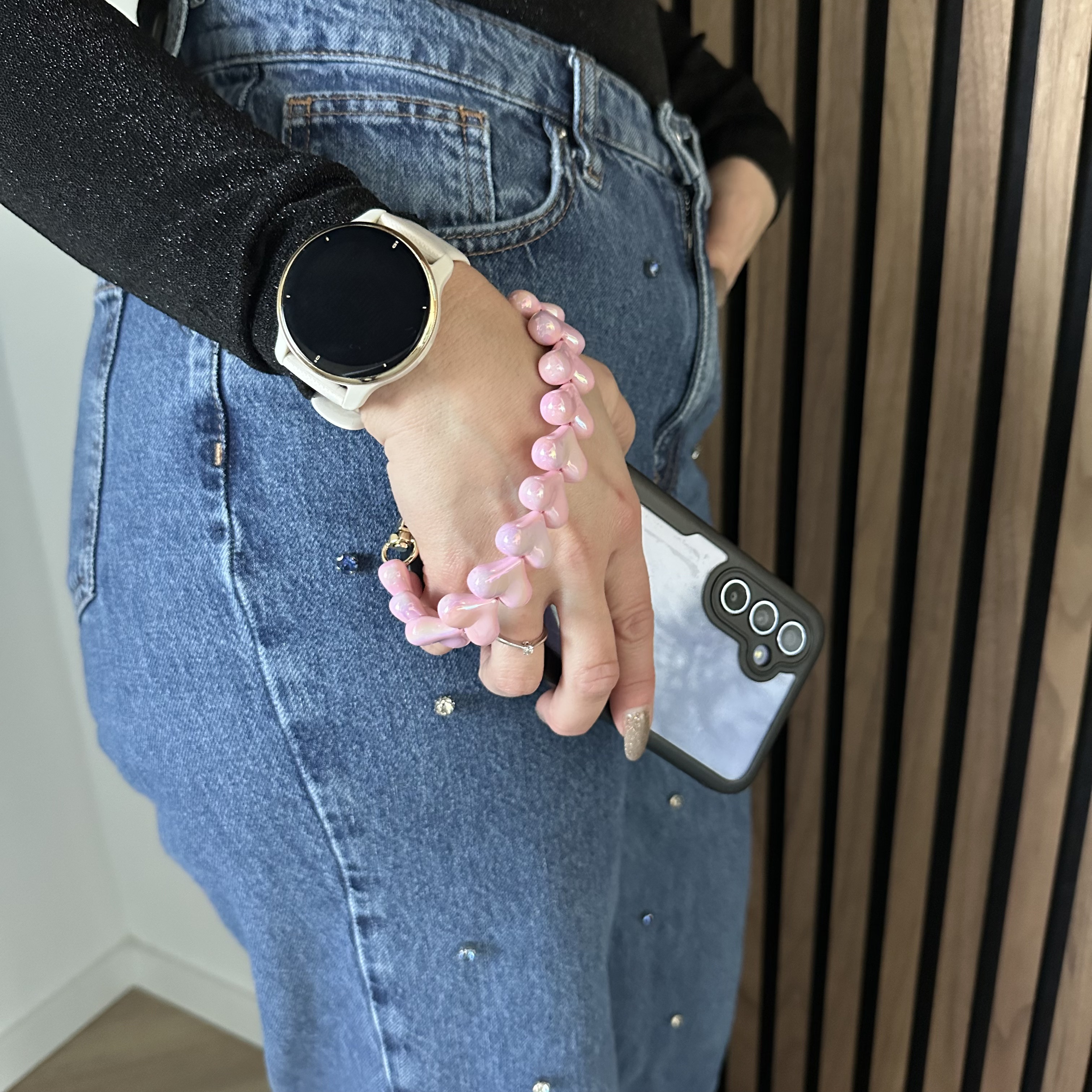 Cell phone chains Heart