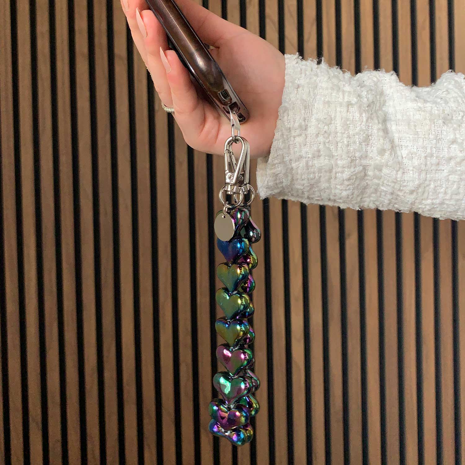 Cell phone chains Heart