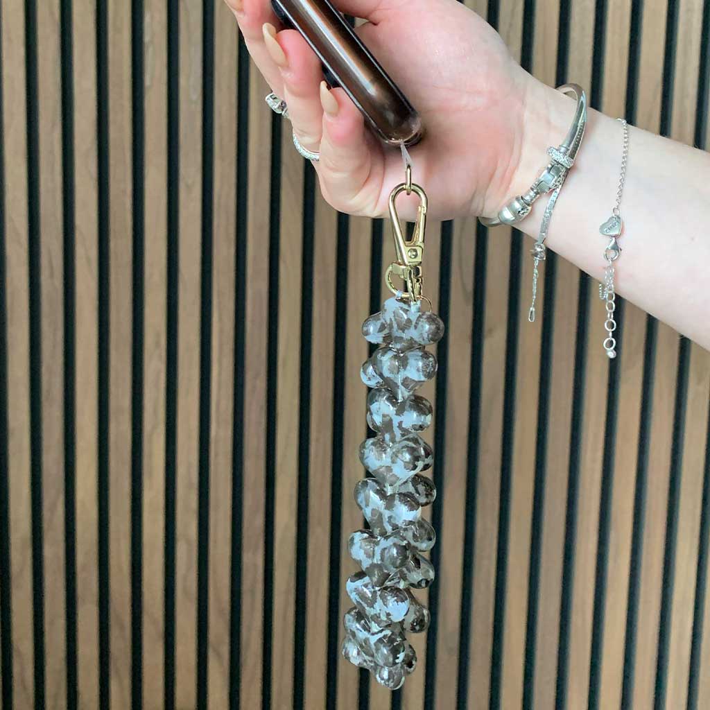Cell phone chains Heart