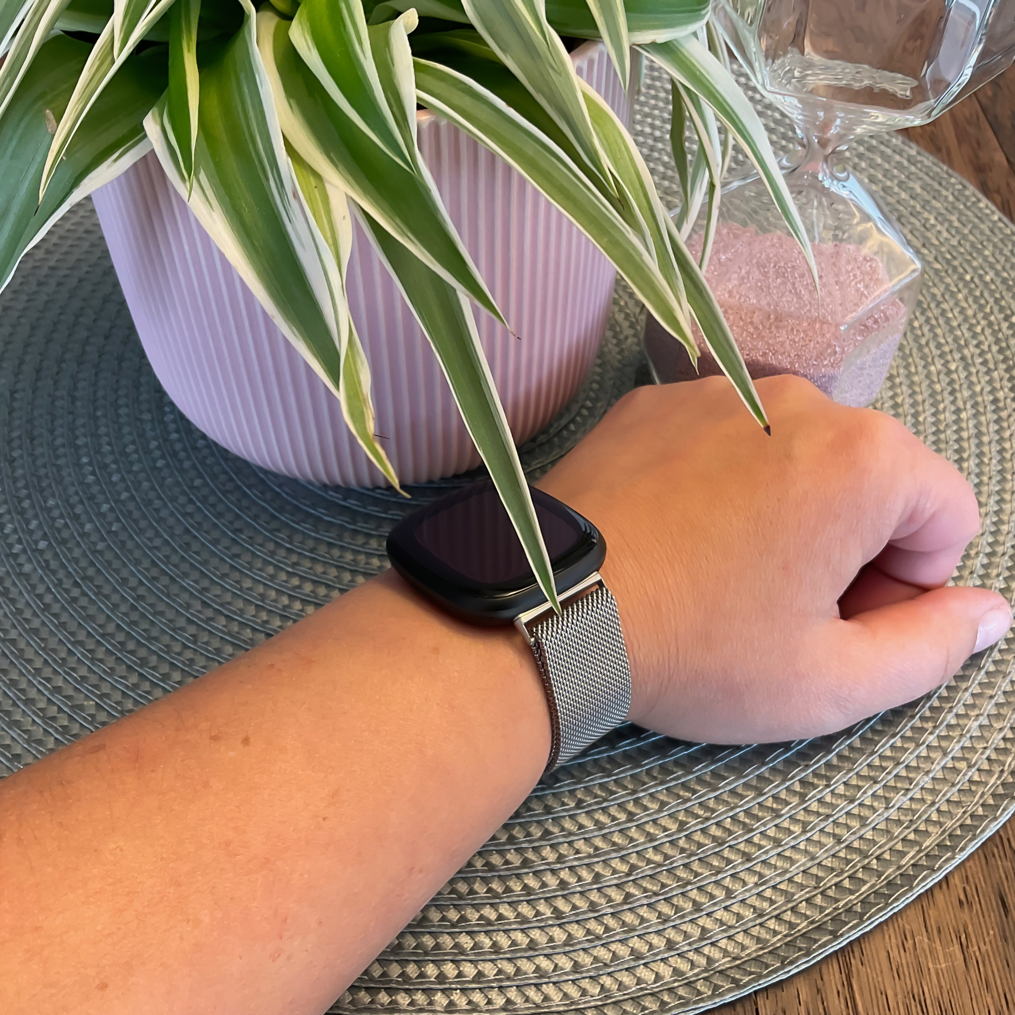 Fitbit Versa 3 / Sense Milanese Strap - Silver