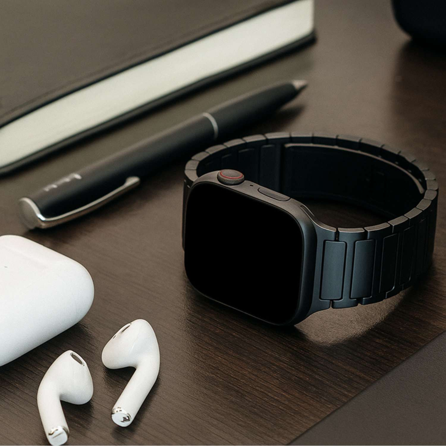 Apple Watch strap Zyro - silicone - black