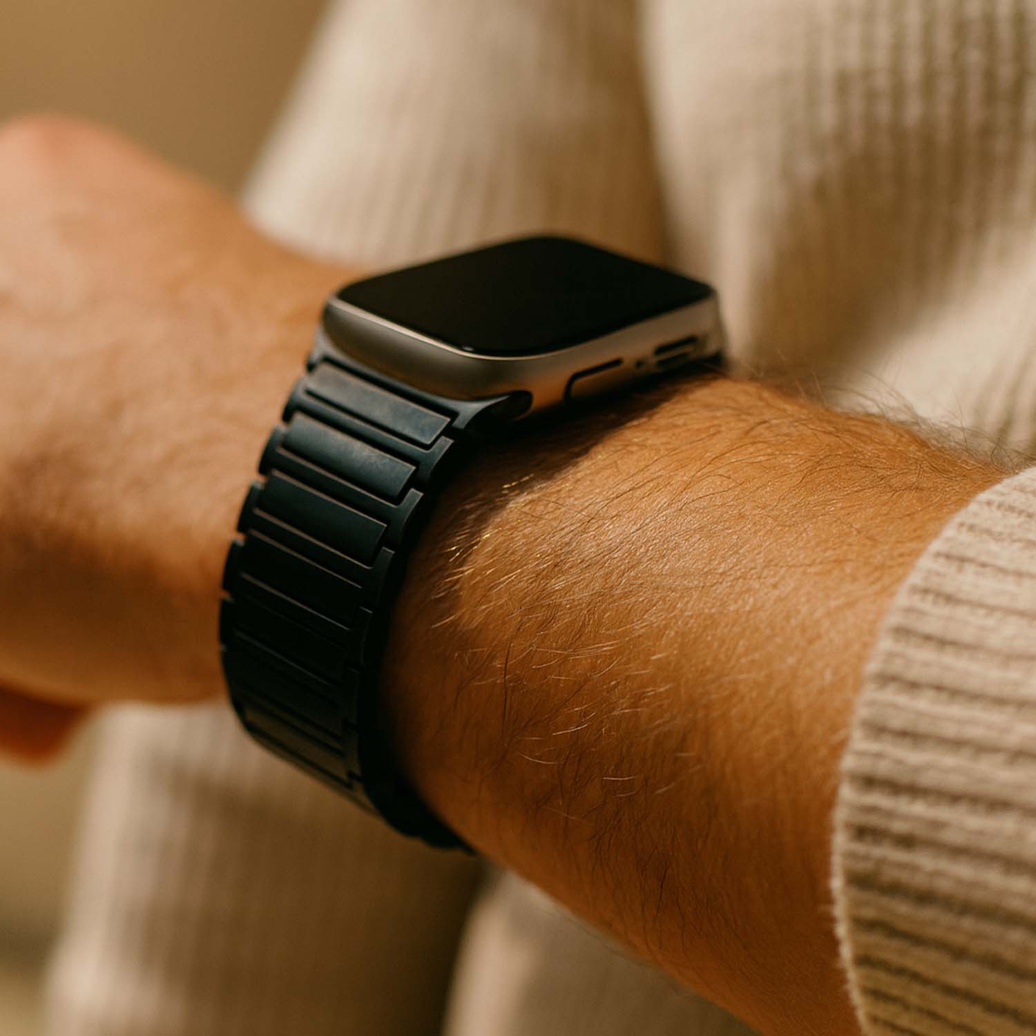 Apple Watch strap Zyro - silicone - black