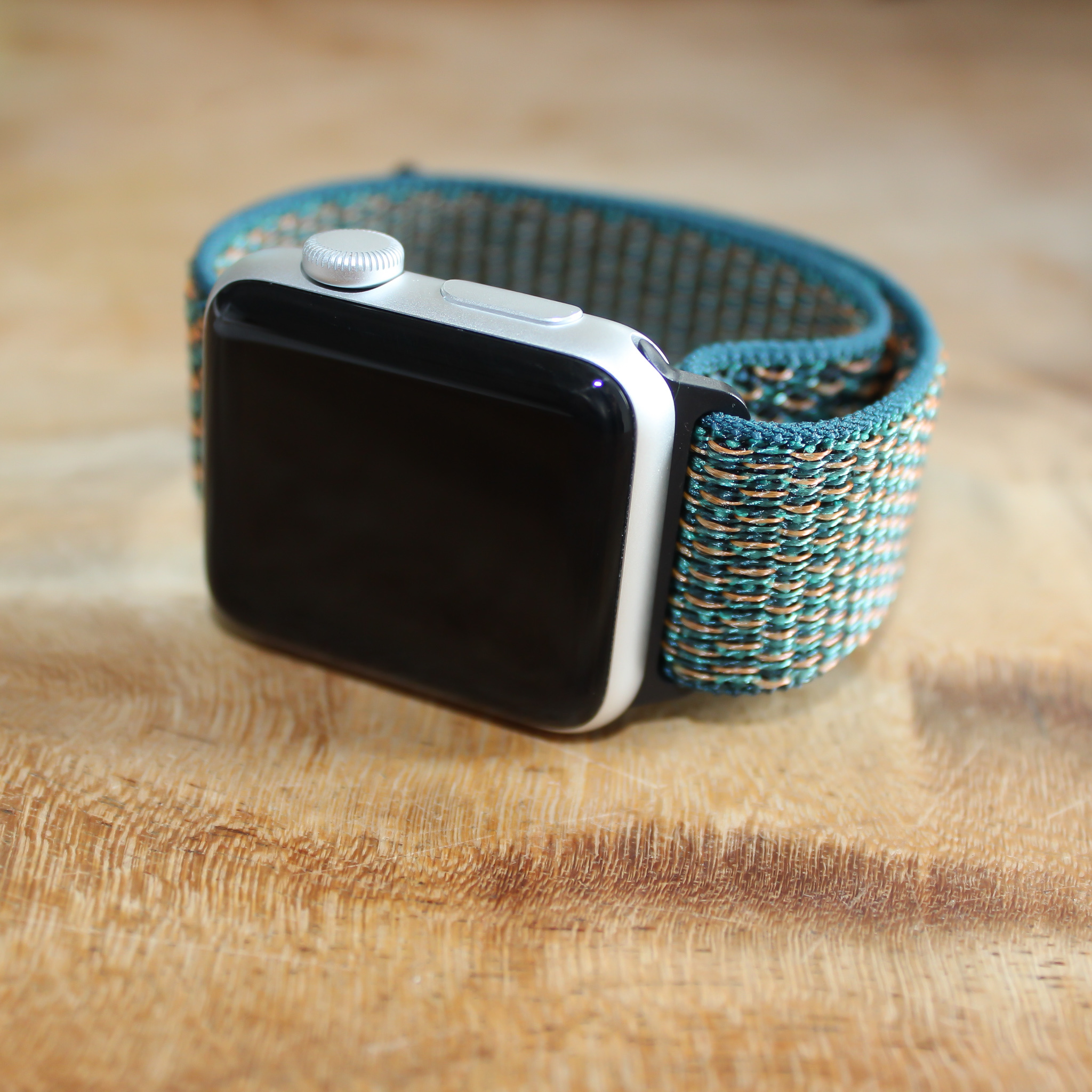 Apple Watch Nylon Sport Loop Strap - Hyper Crimson Neptune Green