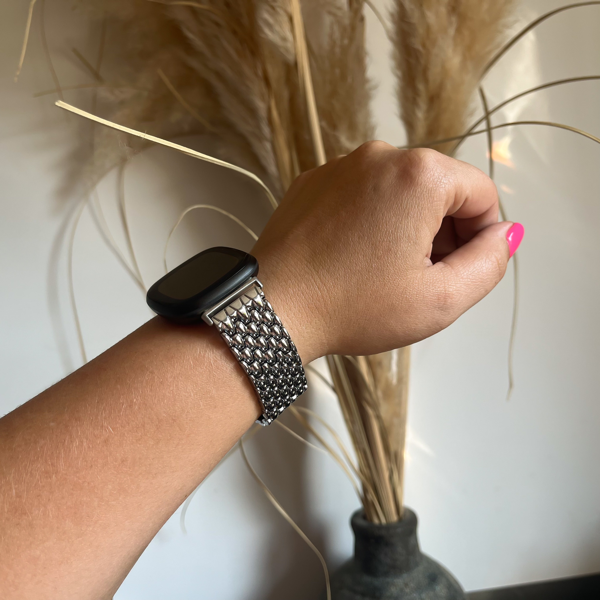 Fitbit Versa 3 / Sense Dragon Steel Link Strap - Silver