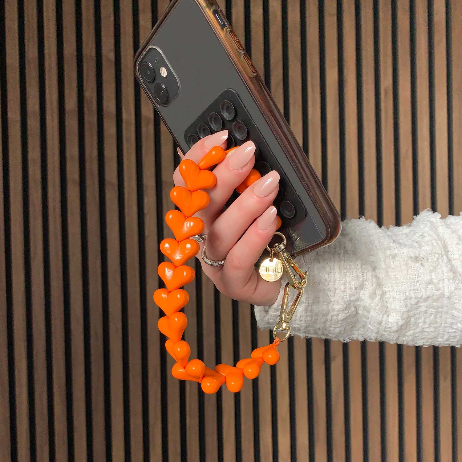 Cell phone chains Heart