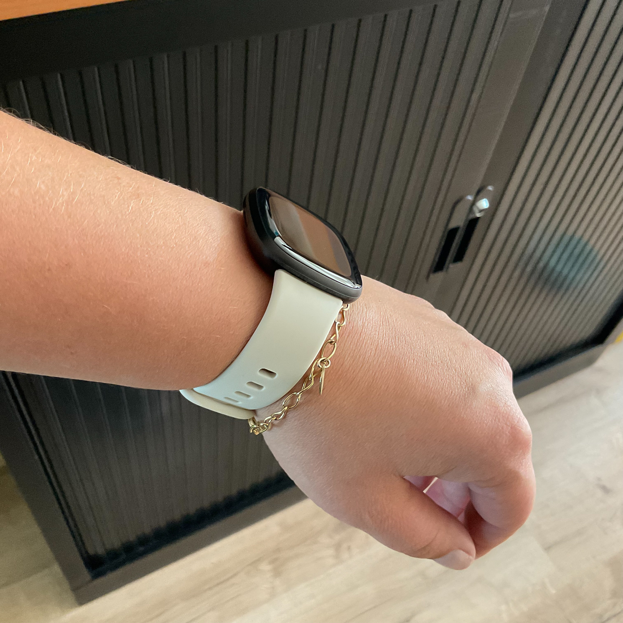 Fitbit Versa 3 / Sense Sport Strap - Apricot