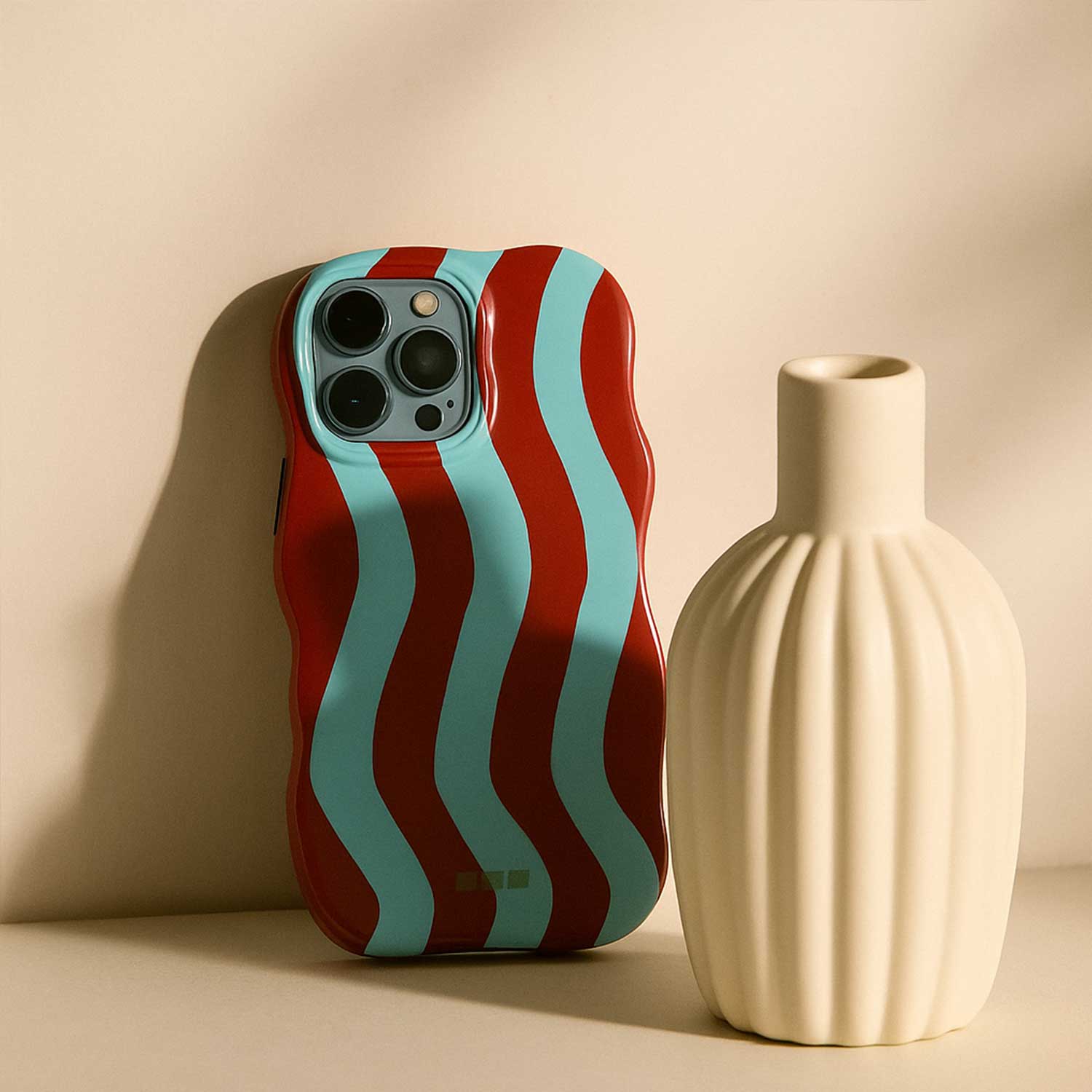 iPhone 15 Pro case Candy - blue red