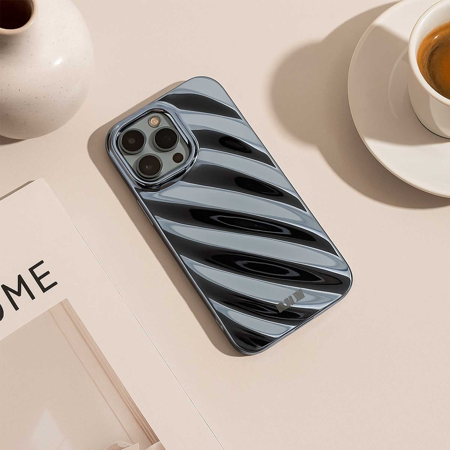 iPhone 14 Pro case Lustra - blue