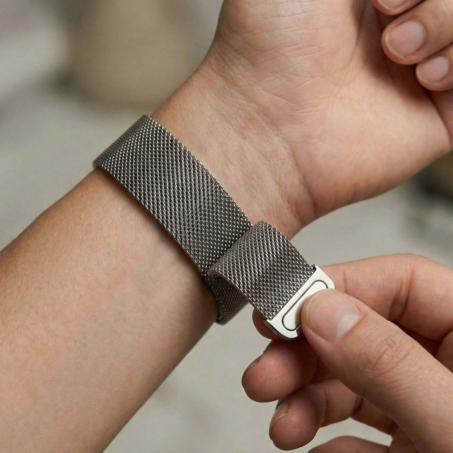 Apple Watch strap Fiore - milanese - natural