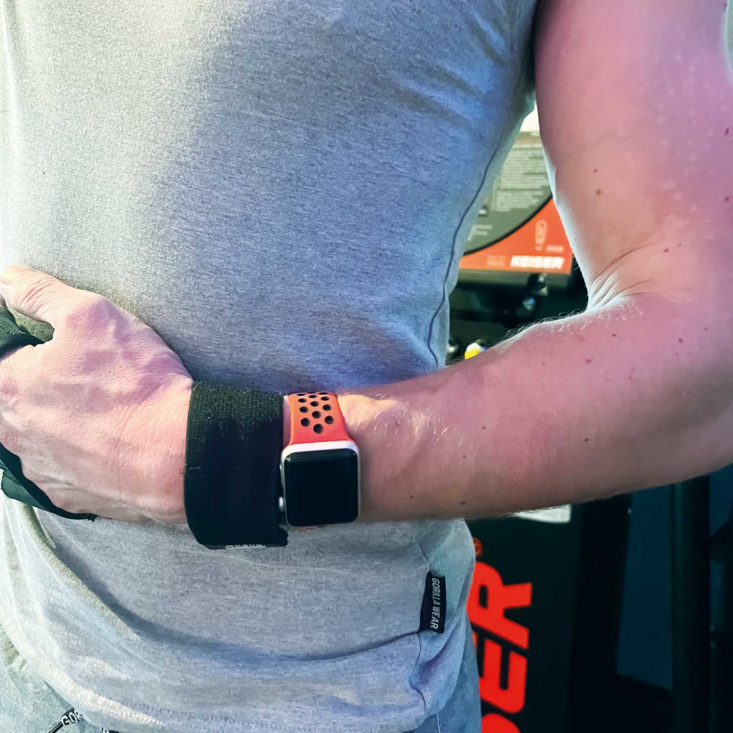 Apple Watch Double Sport Strap - Red Black
