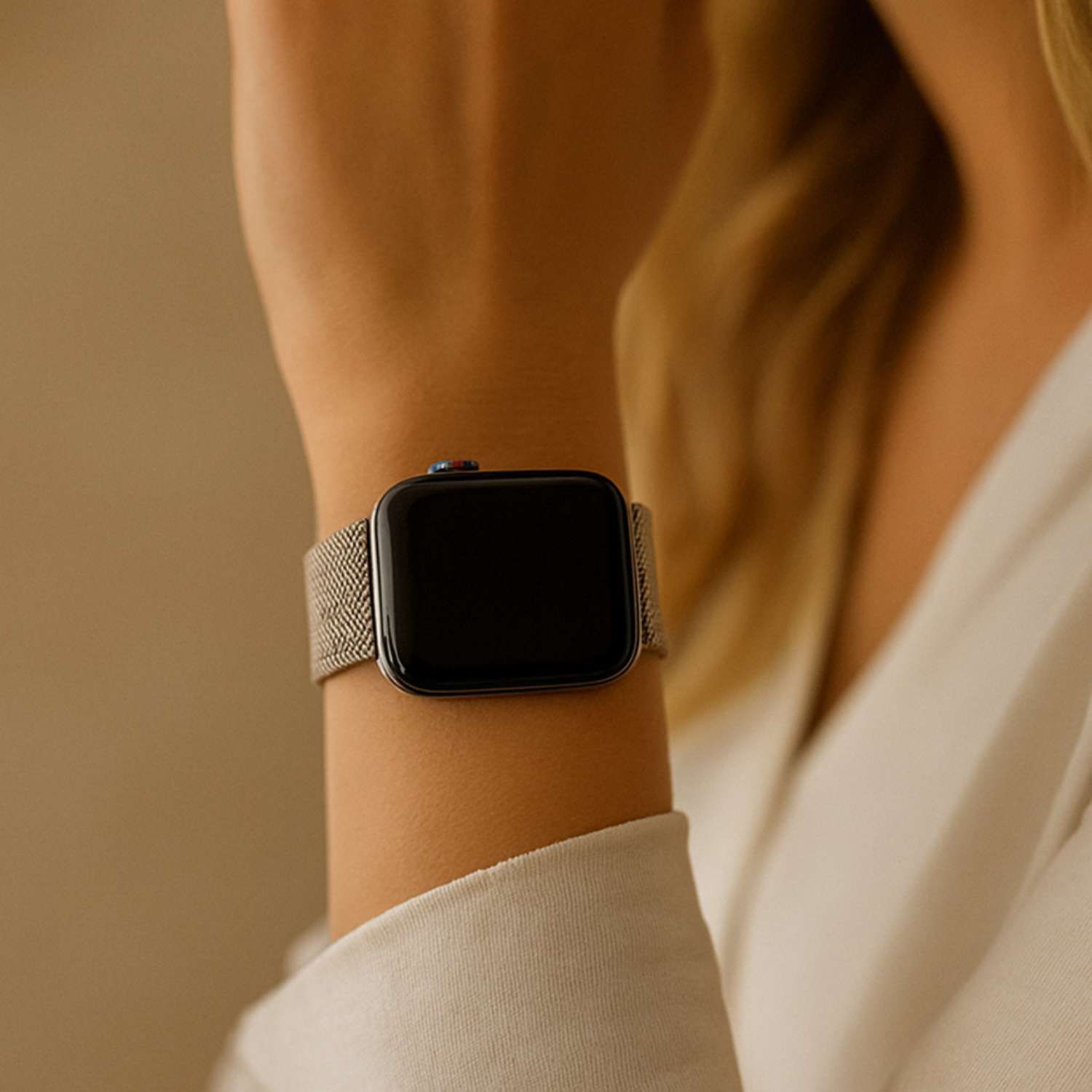 Apple Watch Milanese Strap - Champagne