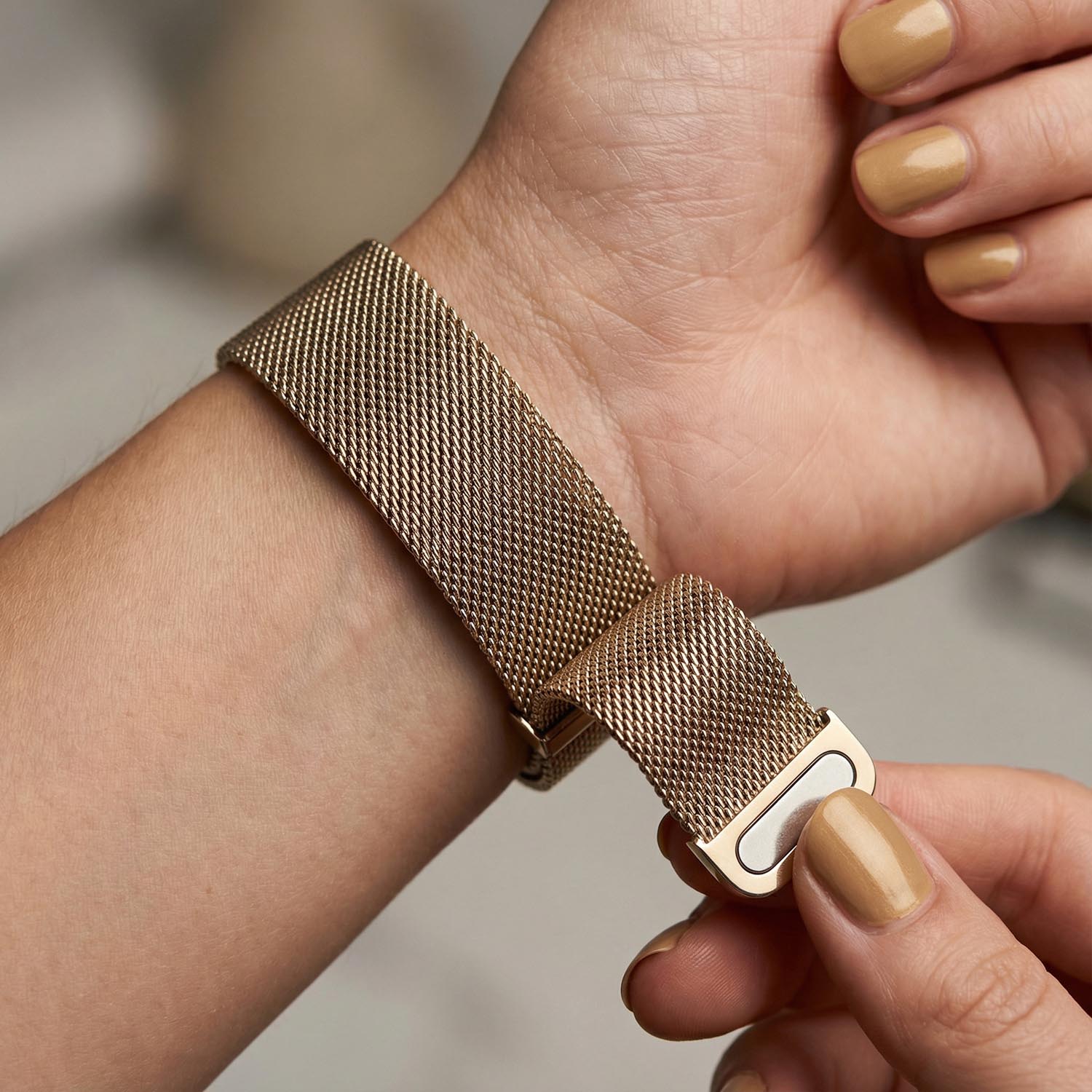 Apple Watch Milanese Strap - Champagne