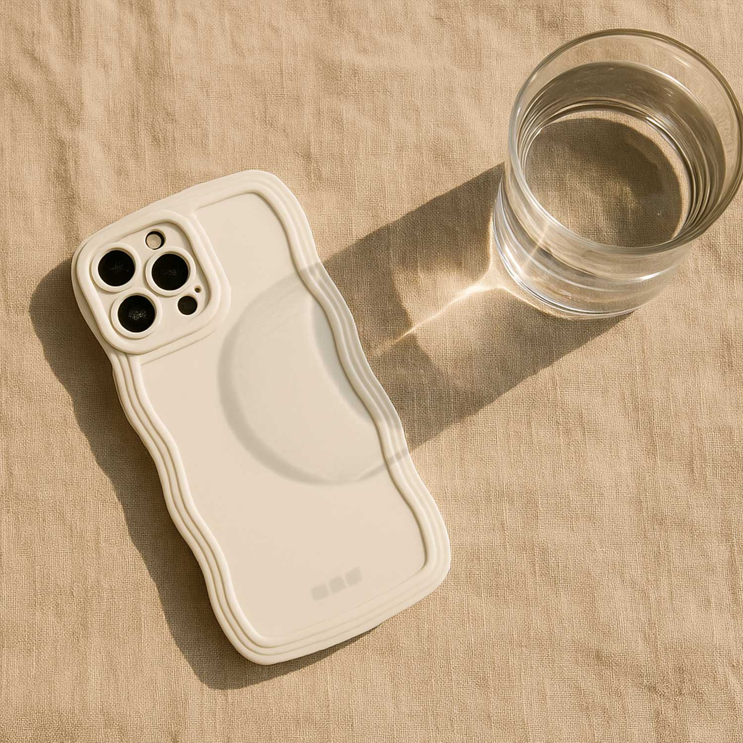 iPhone 16 Plus case Curve - starlight